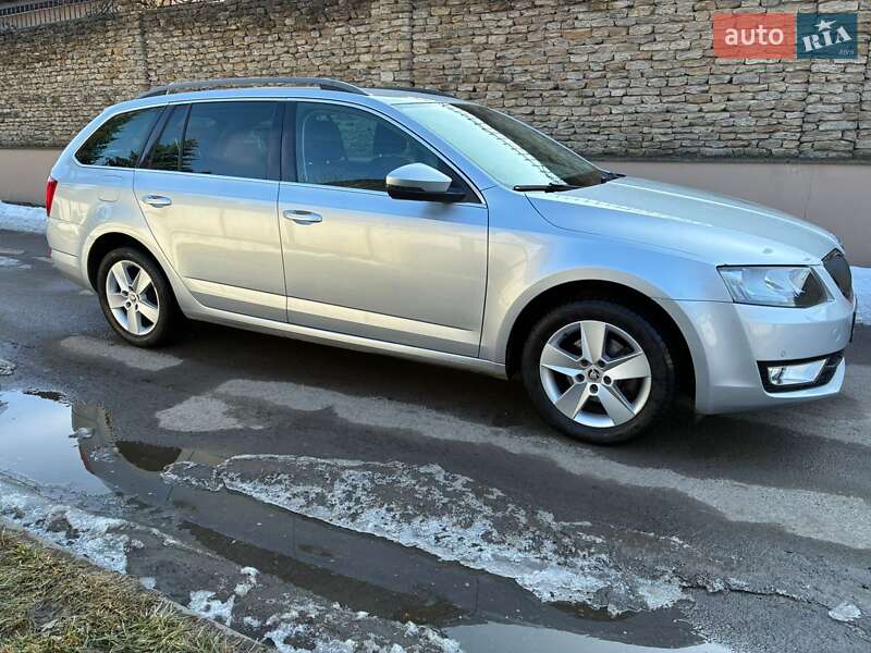 Универсал Skoda Octavia 2013 в Луцке