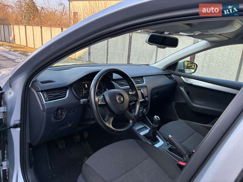 Универсал Skoda Octavia 2013 в Луцке