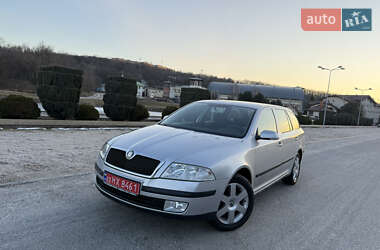 Універсал Skoda Octavia 2008 в Дніпрі