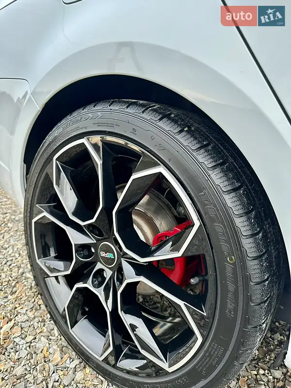 Skoda Octavia 2016 VIN TMBJK7NE5H0050643 фото оголошення 22 з 78