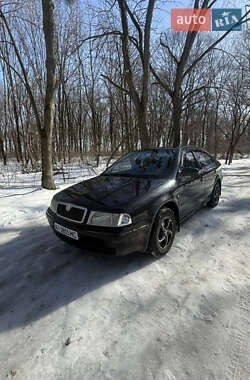 Ліфтбек Skoda Octavia 2004 в Яготині