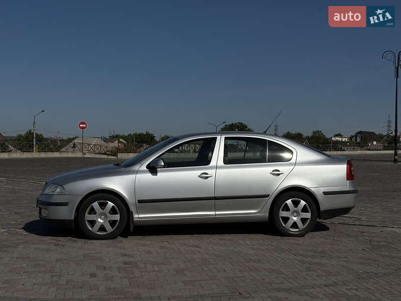 Лифтбек Skoda Octavia 2004 в Харькове