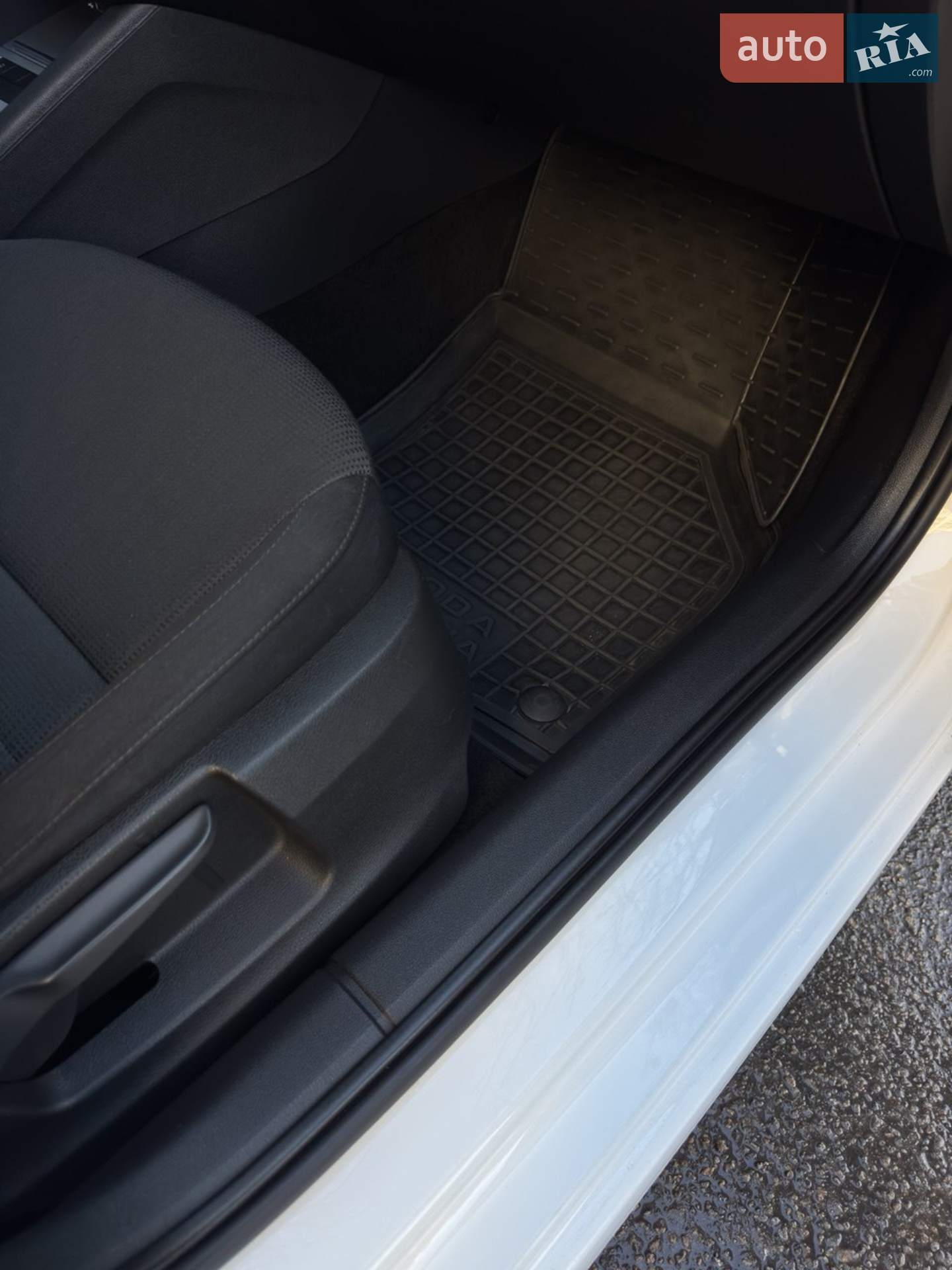 2014 Skoda Octavia - мініатюра 75