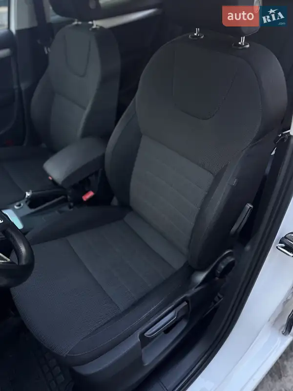 Skoda Octavia 2014 VIN TMBJJ7NE1E0135607 фото оголошення 88 з 142