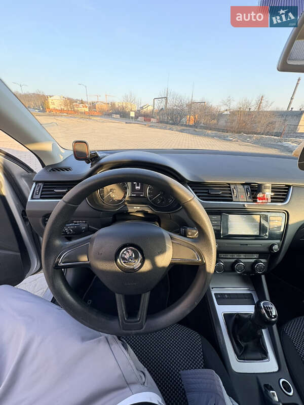 Универсал Skoda Octavia 2016 в Львове