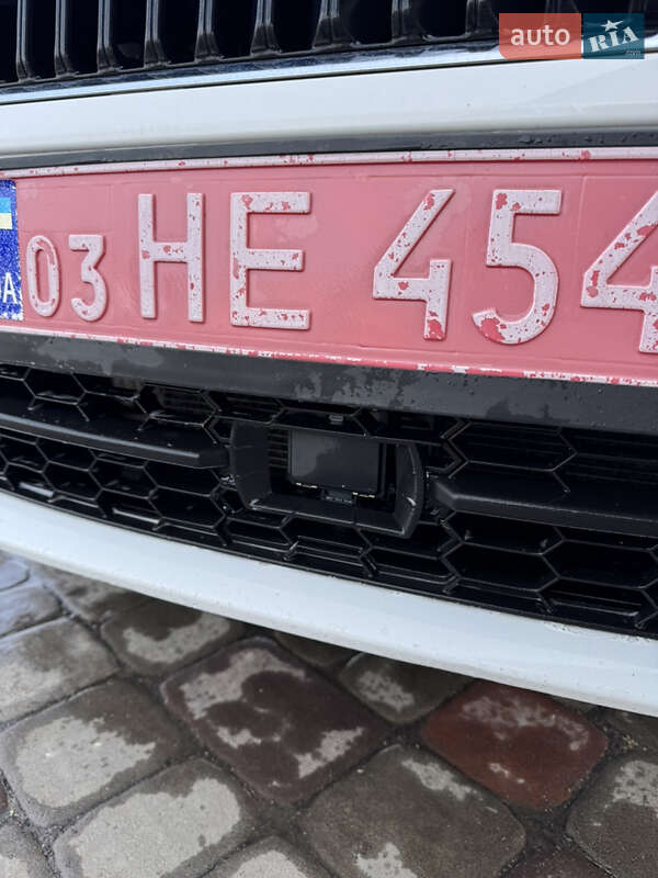 Універсал Skoda Octavia 2014 в Великій Багачці