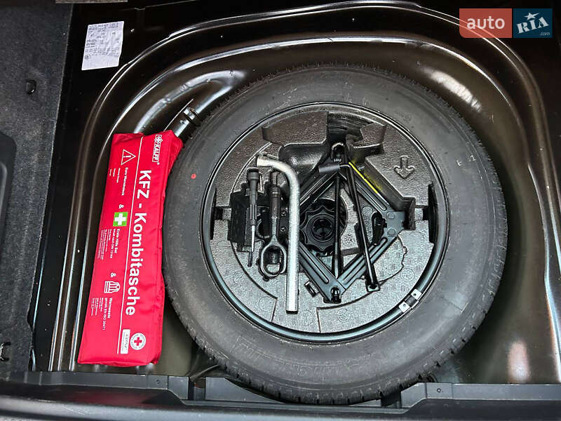 Универсал Skoda Octavia 2015 в Камне-Каширском