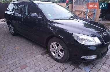 Универсал Skoda Octavia 2010 в Первомайске