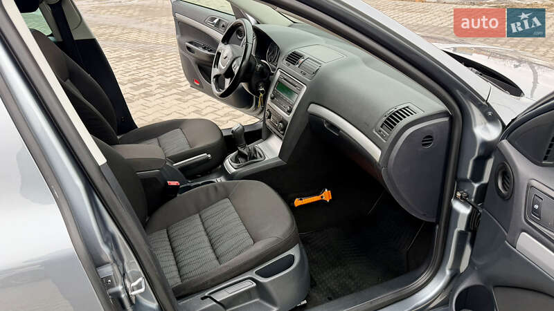 Универсал Skoda Octavia 2012 в Ковеле