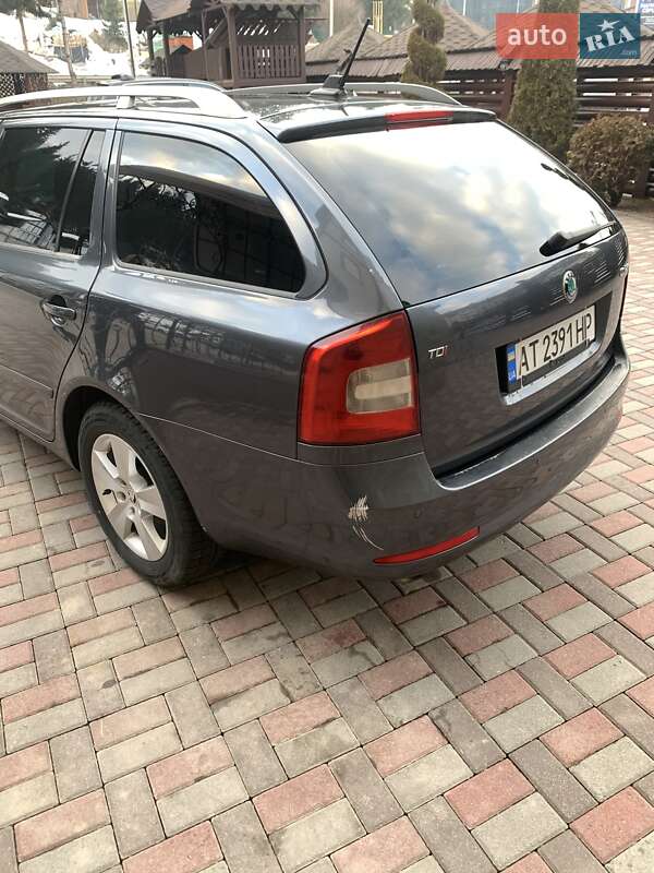 Универсал Skoda Octavia 2011 в Татарове фото 11 Универсал Skoda Octavia 2011 в Татарове