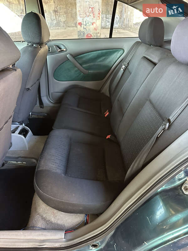 Лифтбек Skoda Octavia 1998 в Мукачево