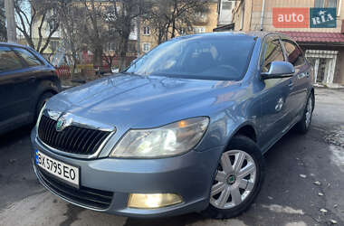 Лифтбек Skoda Octavia 2012 в Ровно
