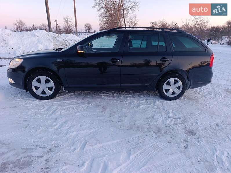 Универсал Skoda Octavia 2012 в Березане