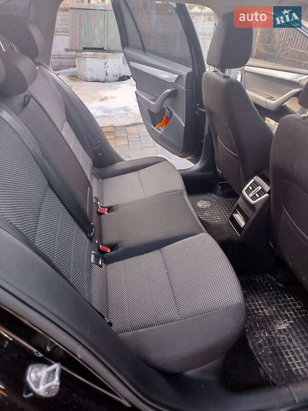 Универсал Skoda Octavia 2015 в Виннице