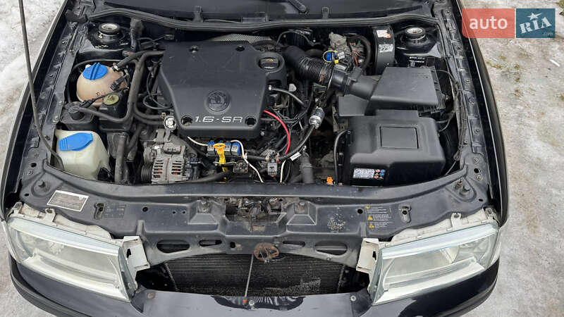 Лифтбек Skoda Octavia 2005 в Киеве