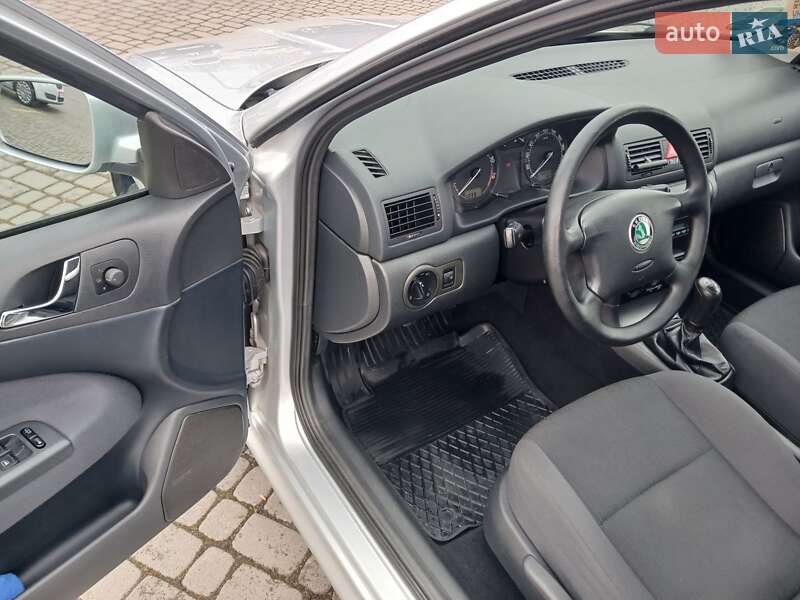 Универсал Skoda Octavia 2009 в Черновцах фото 24 Универсал Skoda Octavia 2009 в Черновцах