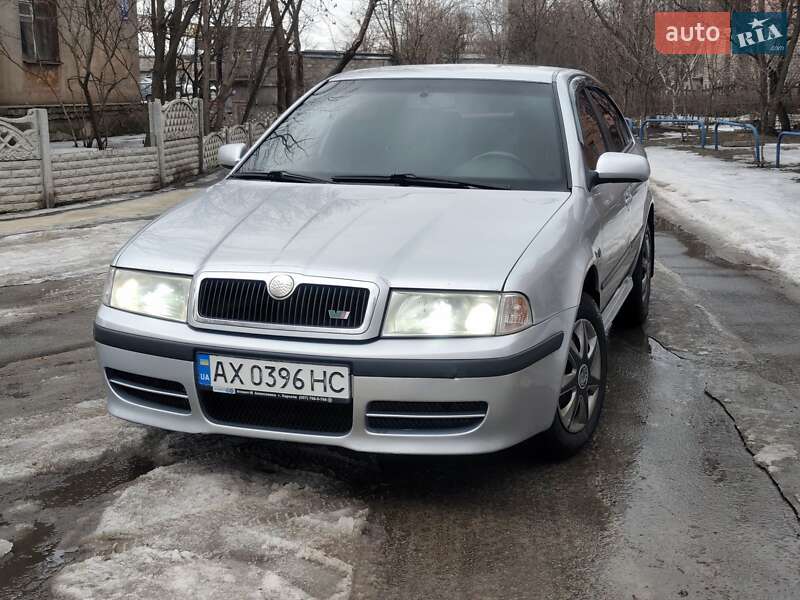 Лифтбек Skoda Octavia 2009 в Харькове