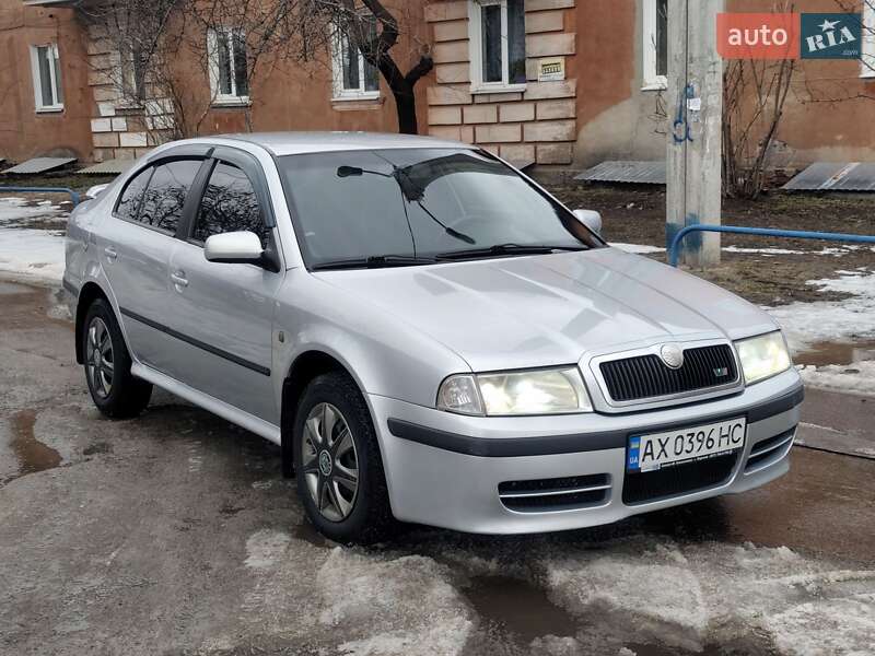 Лифтбек Skoda Octavia 2009 в Харькове