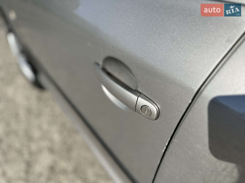 Лифтбек Skoda Octavia 2007 в Ровно