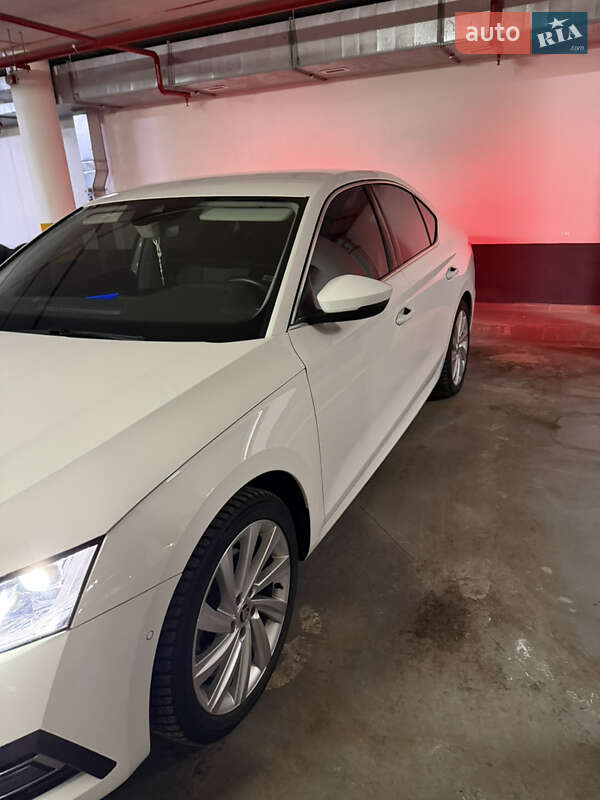 Лифтбек Skoda Octavia 2021 в Харькове