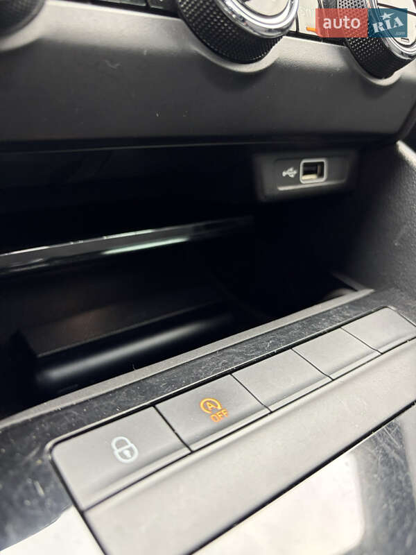 Универсал Skoda Octavia 2019 в Днепре