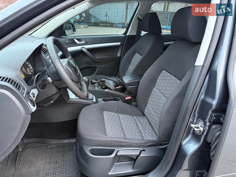 Лифтбек Skoda Octavia 2011 в Днепре фото 17 Лифтбек Skoda Octavia 2011 в Днепре