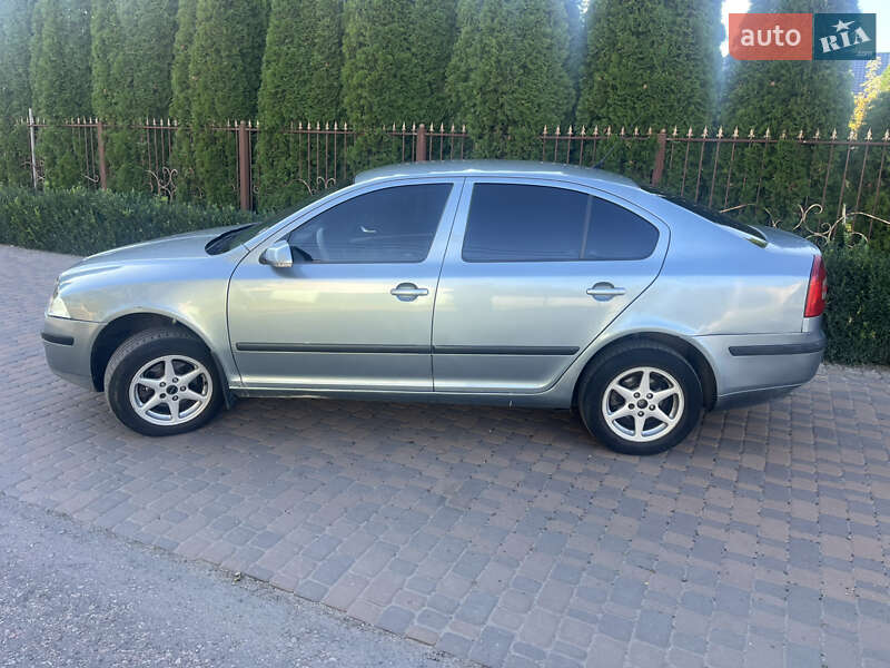 Лифтбек Skoda Octavia 2005 в Киеве