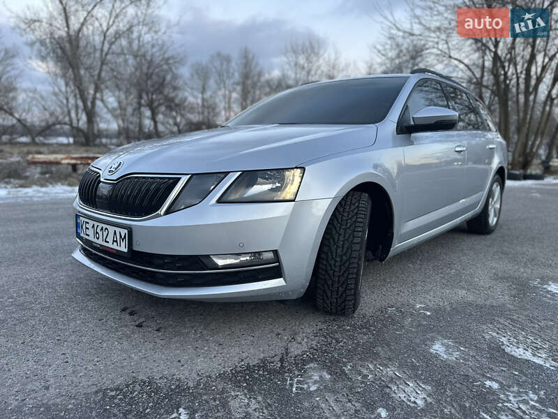 Универсал Skoda Octavia 2018 в Днепре