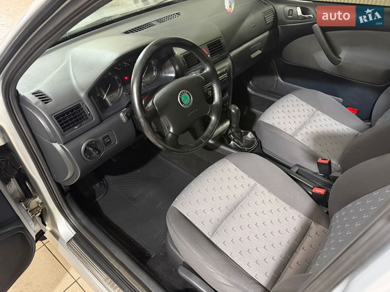 Лифтбек Skoda Octavia 2009 в Кременчуге