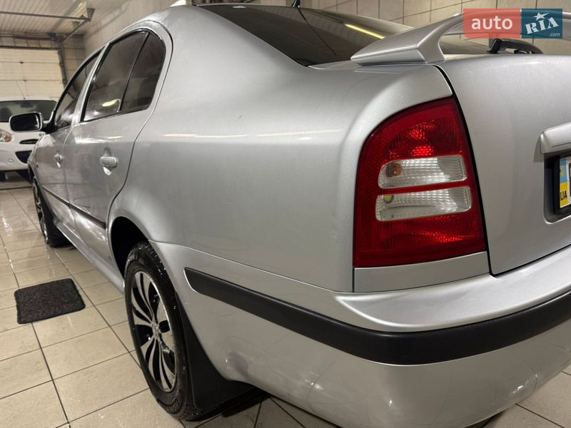 Лифтбек Skoda Octavia 2009 в Кременчуге