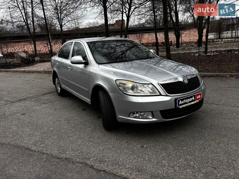 Лифтбек Skoda Octavia 2012 в Запорожье
