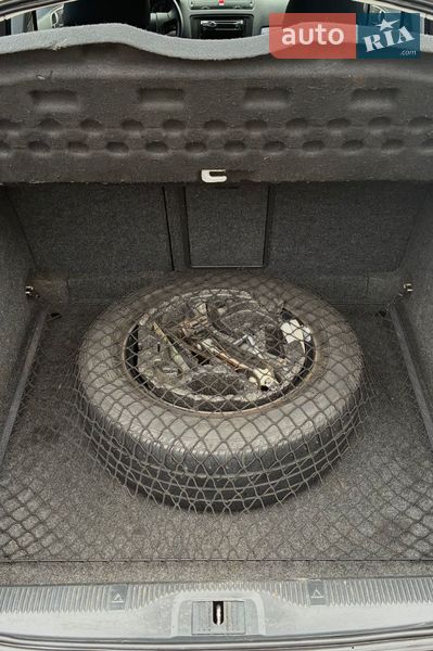 Лифтбек Skoda Octavia 2006 в Полтаве