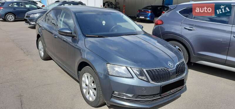 Лифтбек Skoda Octavia 2018 в Львове