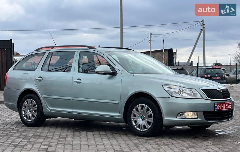 Универсал Skoda Octavia 2010 в Лубнах