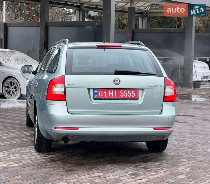 Универсал Skoda Octavia 2010 в Лубнах