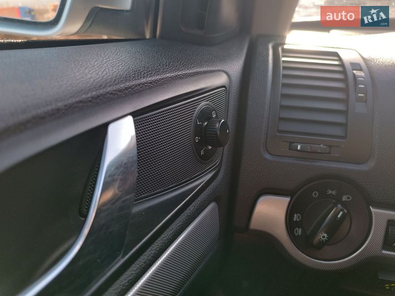Лифтбек Skoda Octavia 2010 в Сумах