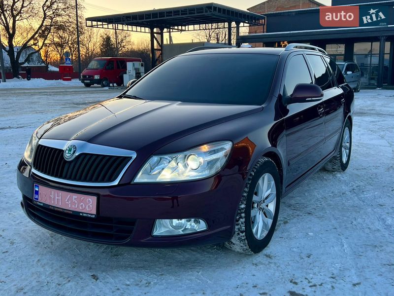 Универсал Skoda Octavia 2009 в Нововолынске