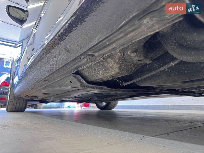 Универсал Skoda Octavia 2013 в Стрые