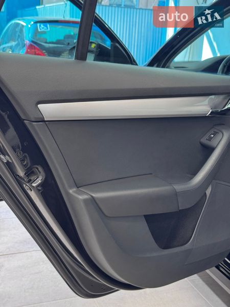 Универсал Skoda Octavia 2013 в Стрые