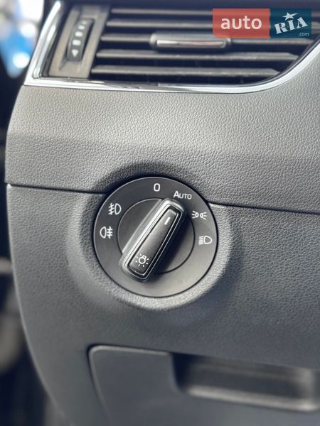 Универсал Skoda Octavia 2013 в Стрые