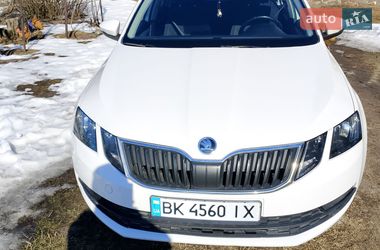 Универсал Skoda Octavia 2018 в Рокитном