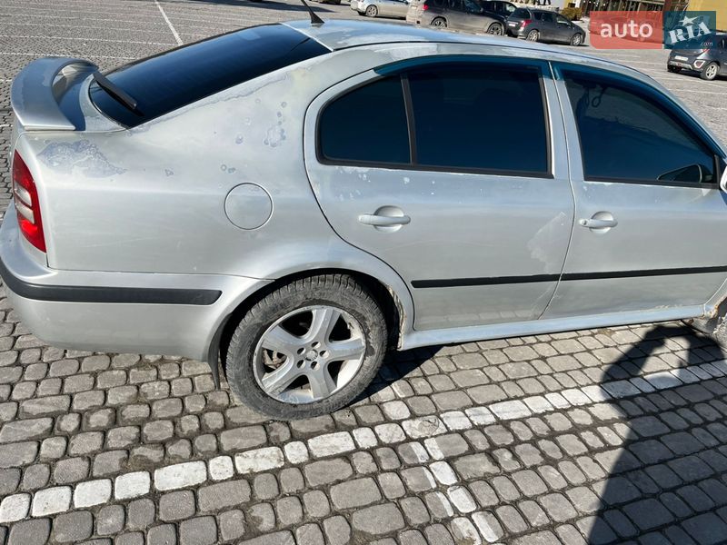 Лифтбек Skoda Octavia 2008 в Львове