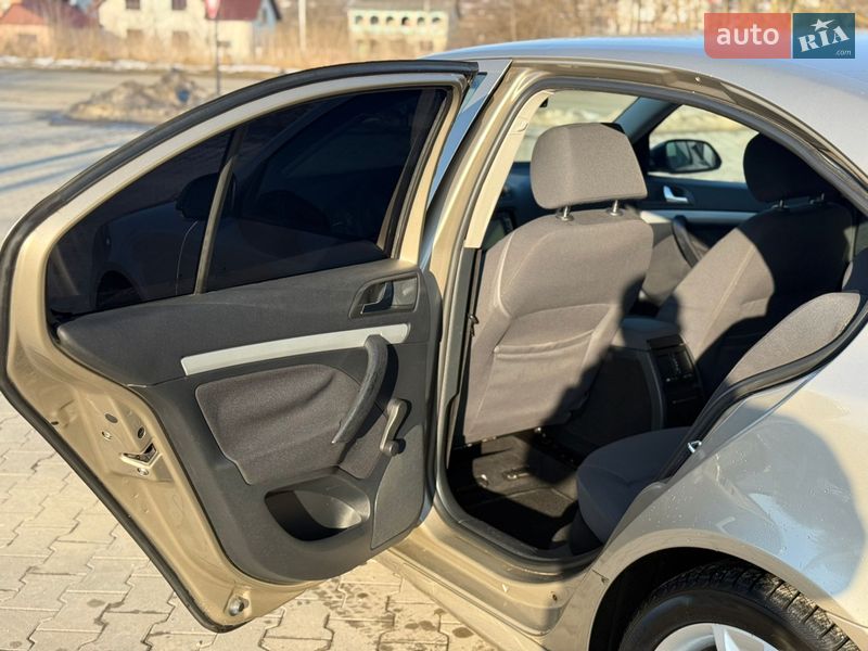 Лифтбек Skoda Octavia 2005 в Тернополе