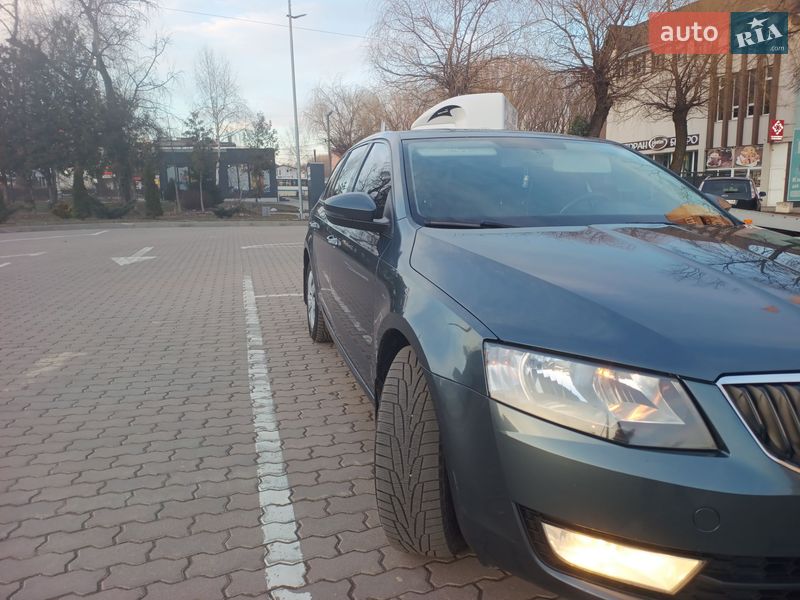 Универсал Skoda Octavia 2016 в Дрогобыче