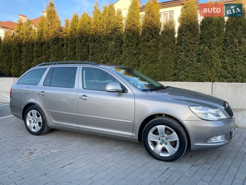 Универсал Skoda Octavia 2013 в Ровно