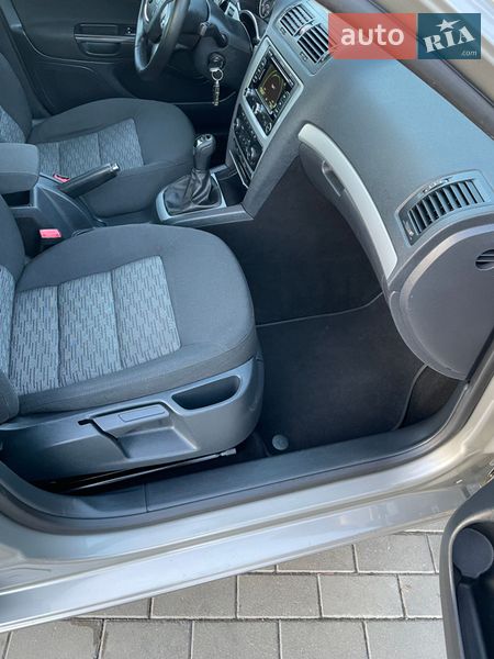 Универсал Skoda Octavia 2013 в Ровно