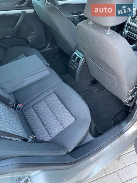 Универсал Skoda Octavia 2013 в Ровно