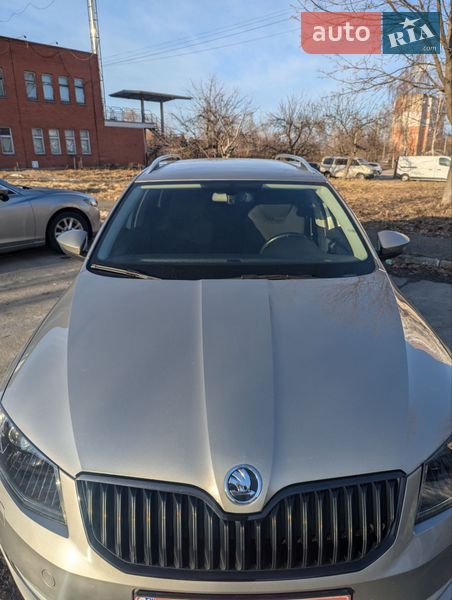 Универсал Skoda Octavia 2015 в Звягеле