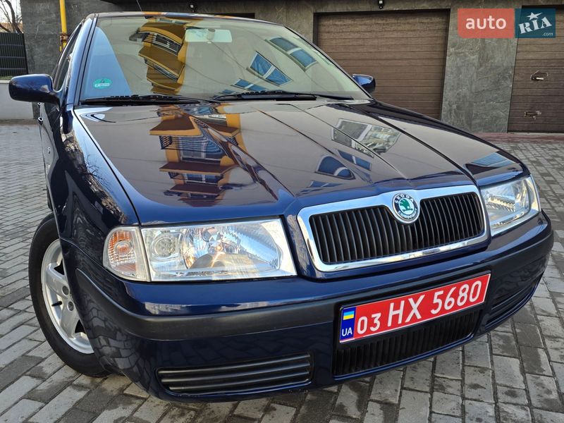 Лифтбек Skoda Octavia 2003 в Тернополе
