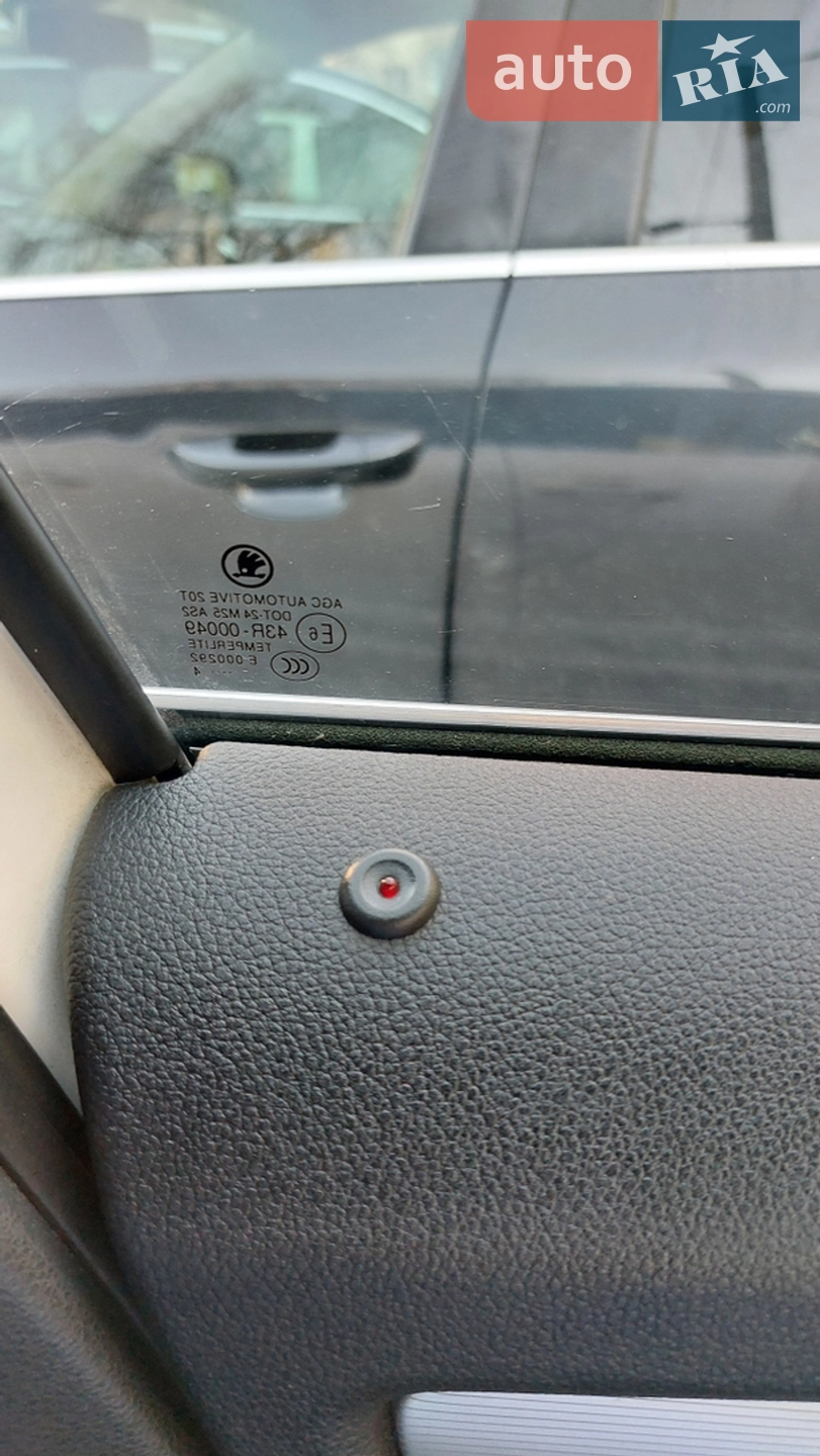 2014 Skoda Octavia - мініатюра 15